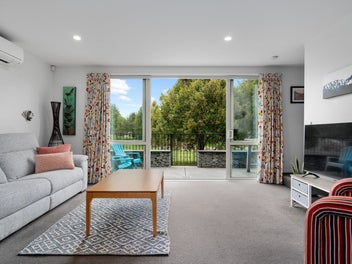 Expansive Living, Exceptional Outlook