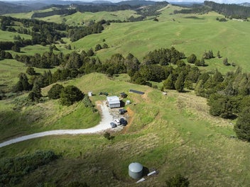 12HA OFF-GRID LIFESTYLE TREASURE