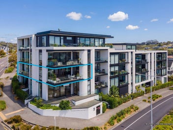 Stunning Ocean & Park View | Luxury