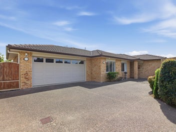 Lock and leave lifestyle dream