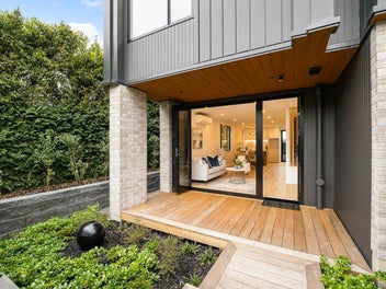 Brand new starter home - Top Location