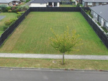Image 1 of 6