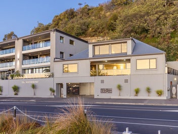 Waterfront Living Starts Here