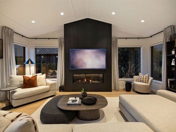 Executive Holiday home with bespoke appeal
