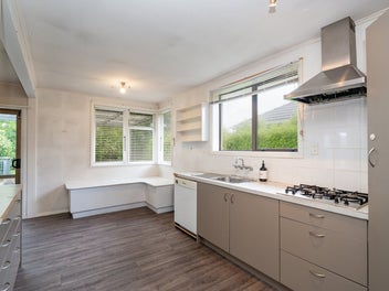 Packed with Potential in a Popular Location