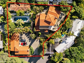 A Collector's Dream – An Incomparable Estate