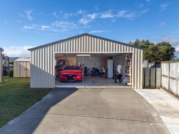 Classic Style & Contemporary Comfort