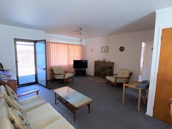 Image 1 of 20