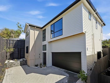 Standard Alone Brand New With Double Garage!