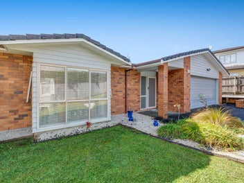 Auction brought forward - Thu 16 April 1pm