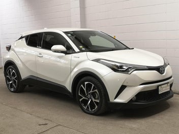 2016 Toyota C-HR G Leather Pack, Camera, Low ks
