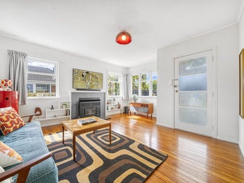 Vendor Relocating Overseas (North Shore)