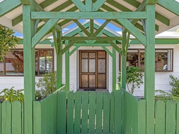 Warm timber, wide rooms, easy outdoor flow