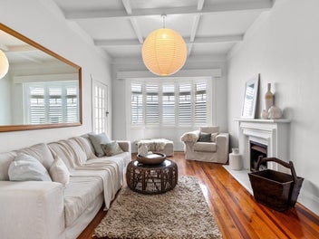 Simply classic, easy living