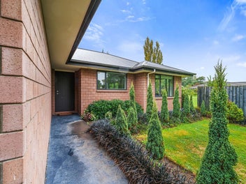 An Idyllic Lifestyle Awaits!