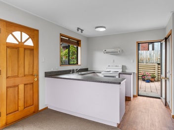 Solid Brick - Sunny Living