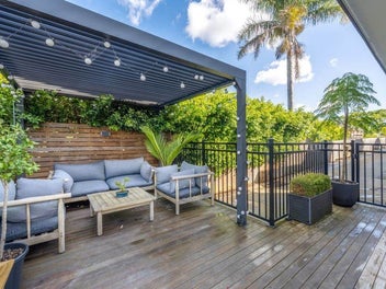 Freestanding and modern living - Be quick!