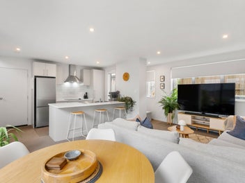 Reliable brick and tile