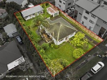 Development Potential 883sqm + Home and Income