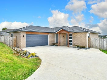 Discover Where Grand Living Meets Luxury