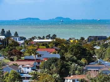 Rangi Zone! Spacious 2-Beds with Sea Views!!!