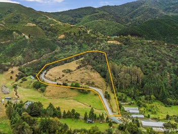 A Stunning Lifestyle Awaits