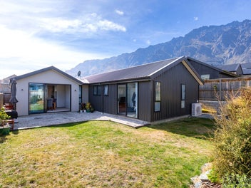 Modern Living With Family Vibes