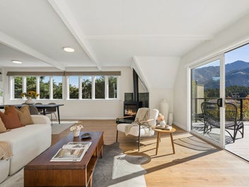 Iconic Kelvin Heights Home, Refined