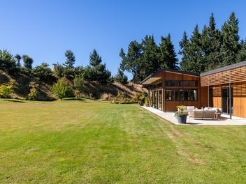 Where Seclusion Meets Opportunity