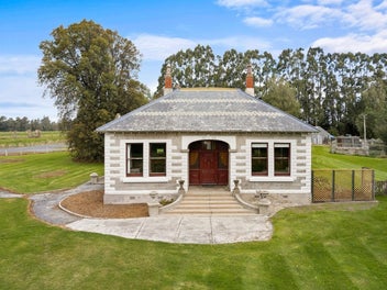 Gilroy Homestead - solid lifestyle option