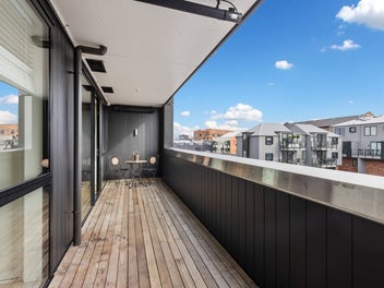 Spend Less on Fuel. Spend More on Life.