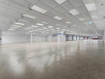 Image 1 of 7