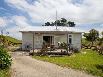 AFFORDABLE LIFESTYLE WITH REAL POTENTIAL