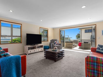 Ohope Holiday or Ohope Home!