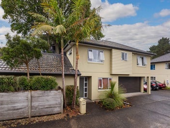 SPACE COMFORT CONVENIENCE