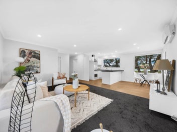 Hidden Waterfront Paradise with Boat Ramp & Jetty