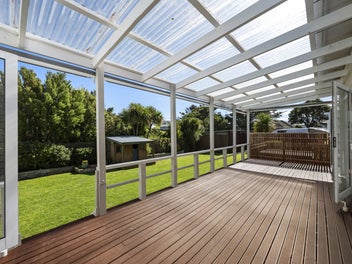 THE ULTIMATE FAMILY BASE - UNBEATABLE FOR SPACE