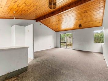 Add Value Opportunity – Vacant & Ready in Opaheke!