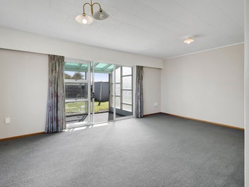 Easy Living in a Handy Location