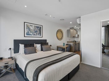 Central entry level investment - 5% + net return