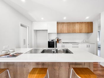 2024 Build – Owners Gone Overseas