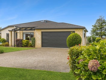 Effortless living beside the park