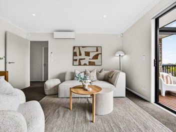 Modern, Single-Level & Perfectly Positioned