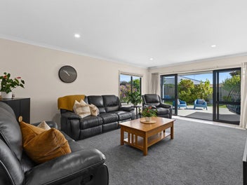 Quality-Built, Energy-Efficient Home in Oaklands