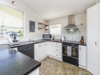 Home and sleepout/studio