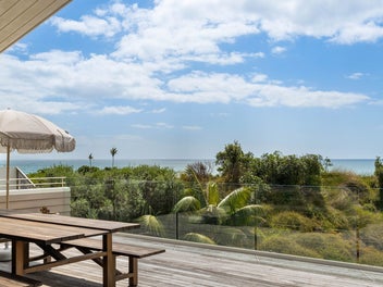 Beachfront - 5 Bed | 4 Bath | Pool