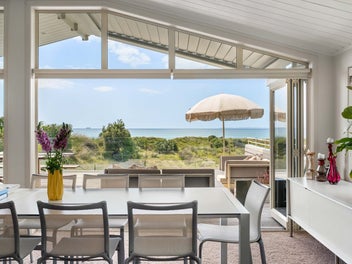 Beachfront - 5 Bed | 4 Bath | Pool