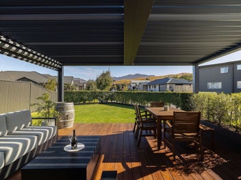 Owners bought elsewhere - Seriously for Sale!