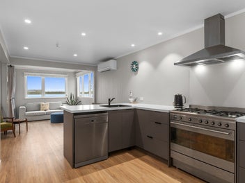 Coastal cool with income potential