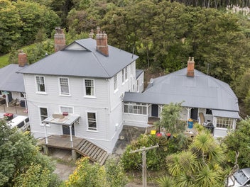 Multi income, high demand student investment